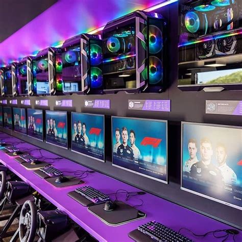 pc gaming cafe near me.
